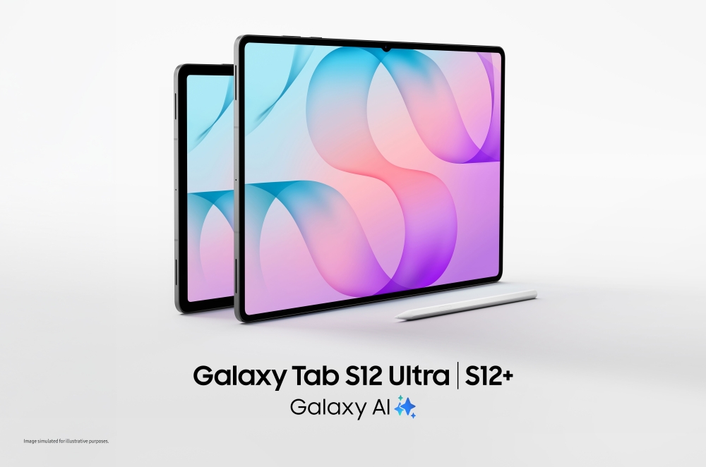 Les deux tablettes Galaxy Tab S12 avec leur S Pen