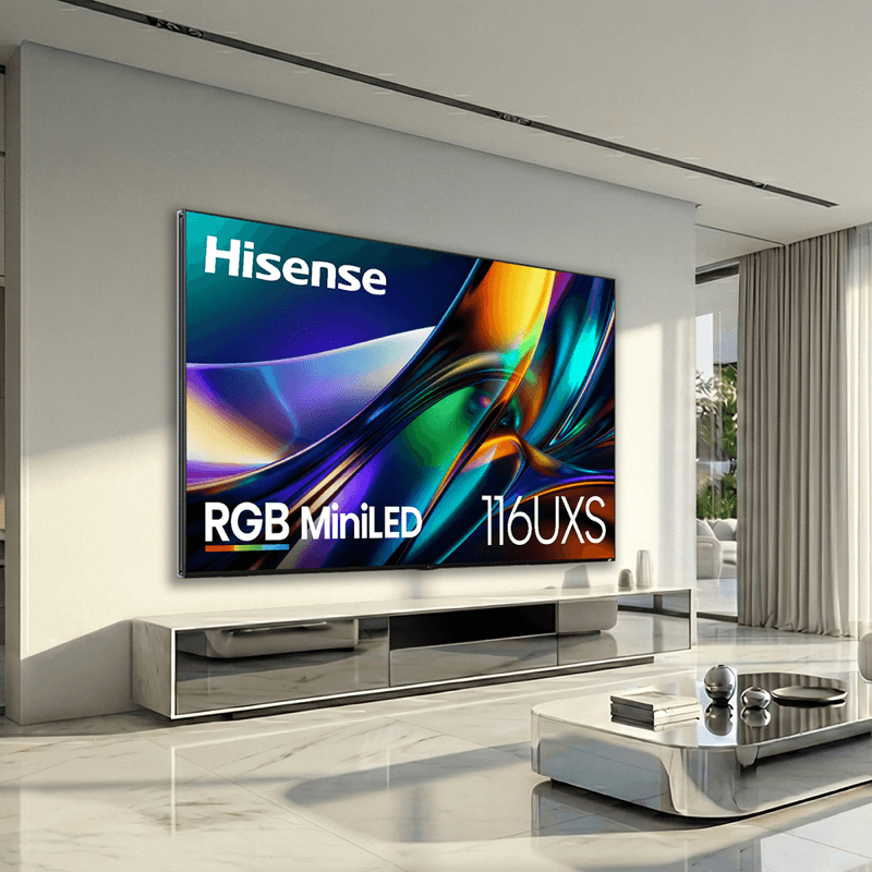 Téléviseur Hisense 116UXS RGB MiniLED 2026 installé dans un salon clair.