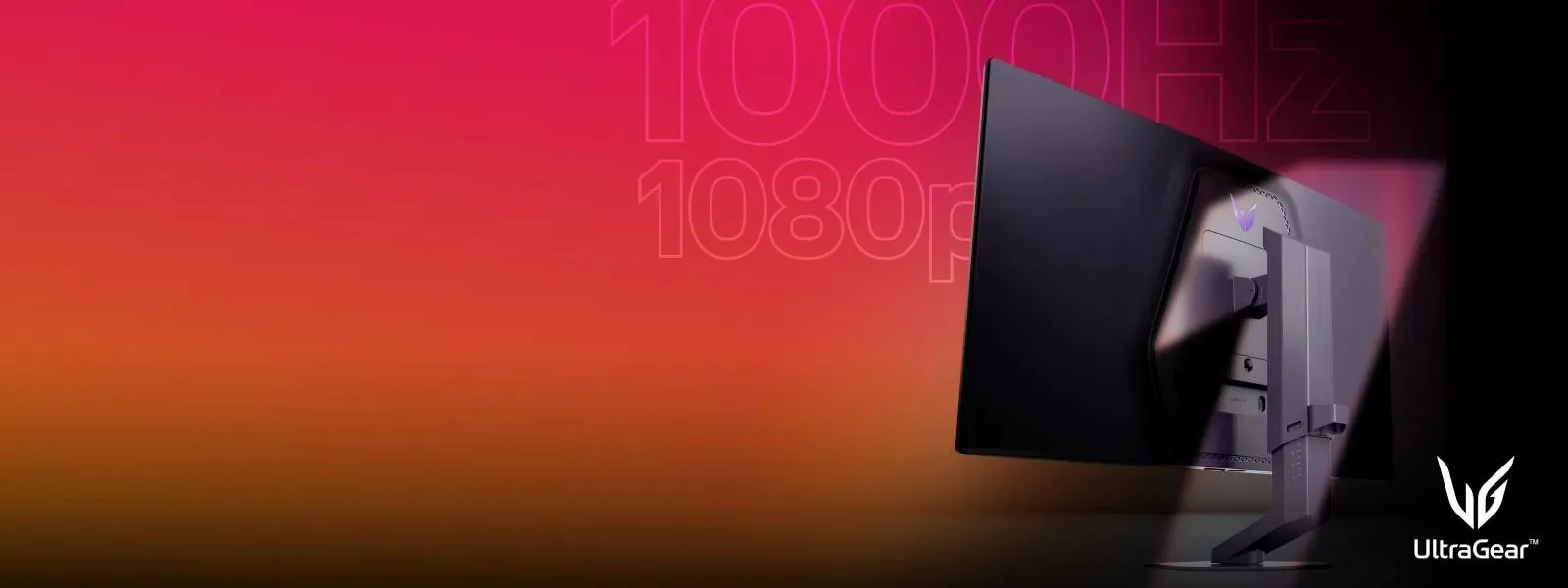 Vue arrière officielle du moniteur LG UltraGear 25G590B devant un fond rouge portant les mentions 1 000 Hz et 1080p.