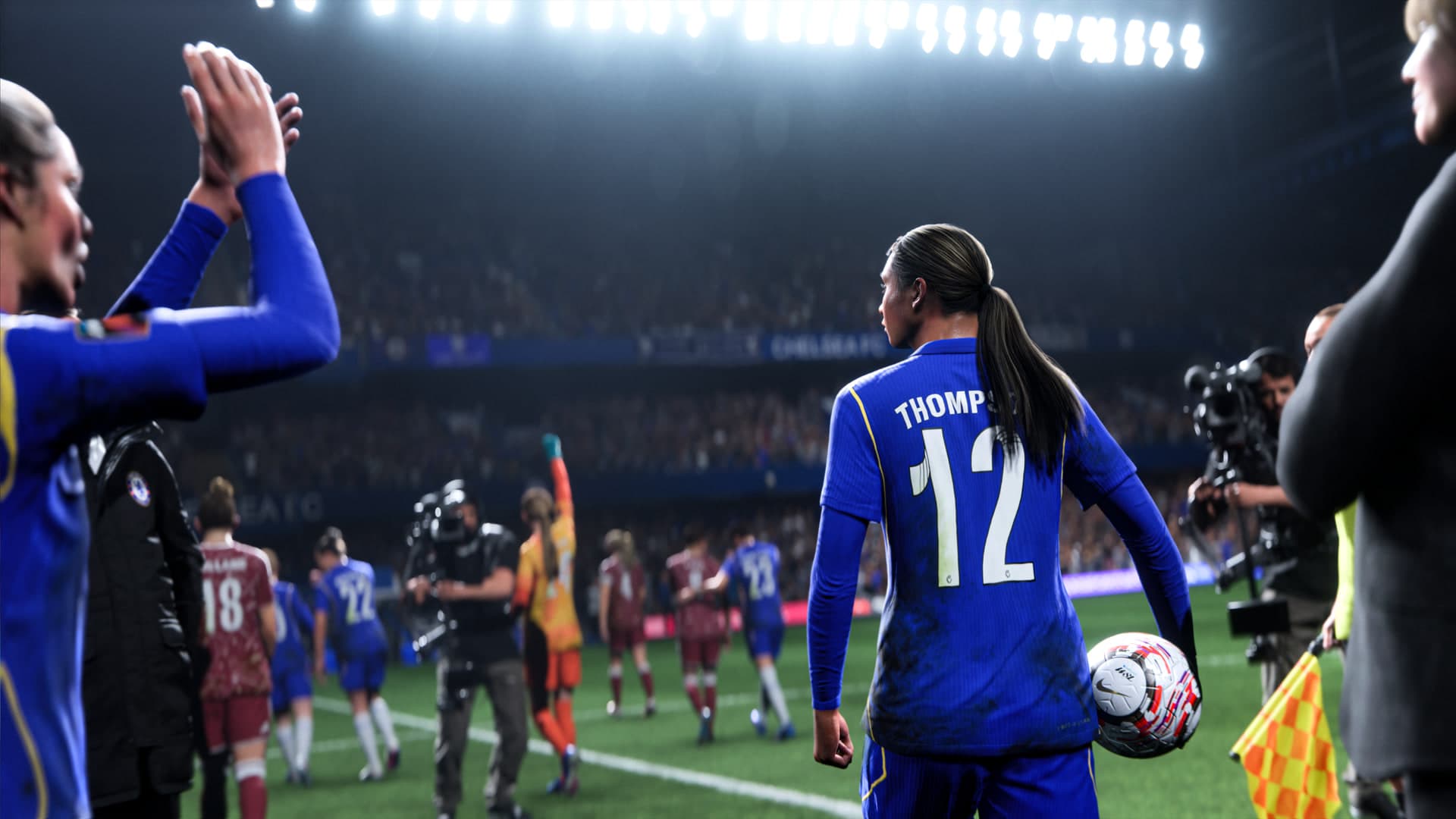 Capture officielle d’EA Sports FC 27 montrant une joueuse de Chelsea entrant sur le terrain.