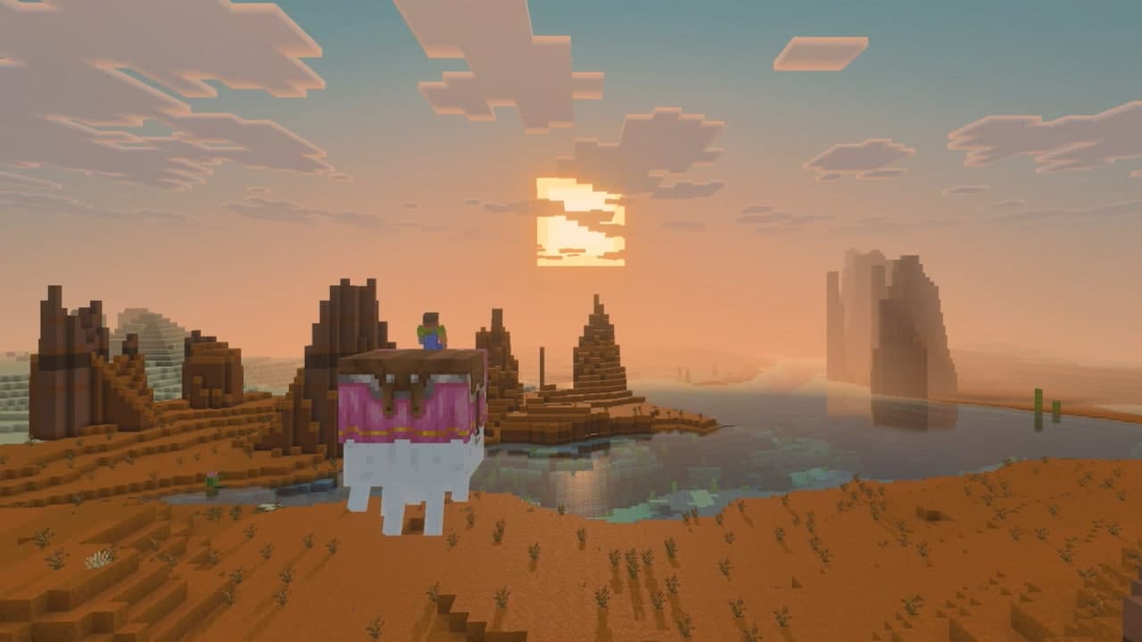 Capture officielle de Minecraft avec Vibrant Visuals montrant un Happy Ghast au-dessus d’un biome de badlands au coucher du soleil.