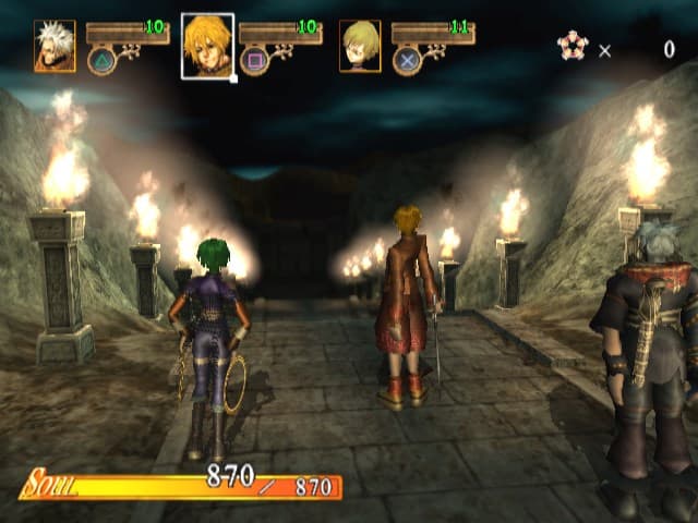 Forever Kingdom / Evergrace II : groupe dans un lieu sombre.