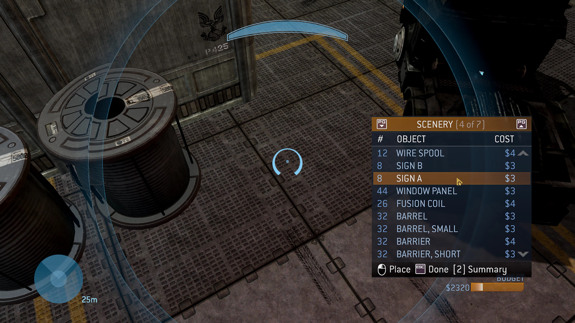 Halo 3 dans MCC : l’interface Forge affiche une liste d’objets au-dessus d’une arène industrielle.