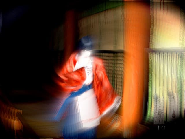 Kuon : apparition à l’intérieur de la demeure.