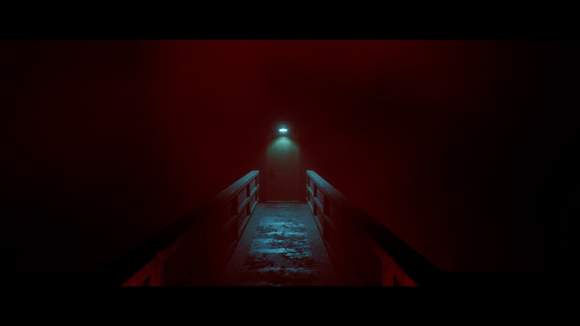 Une passerelle éclairée mène vers une ouverture au milieu d’un environnement rouge sombre.