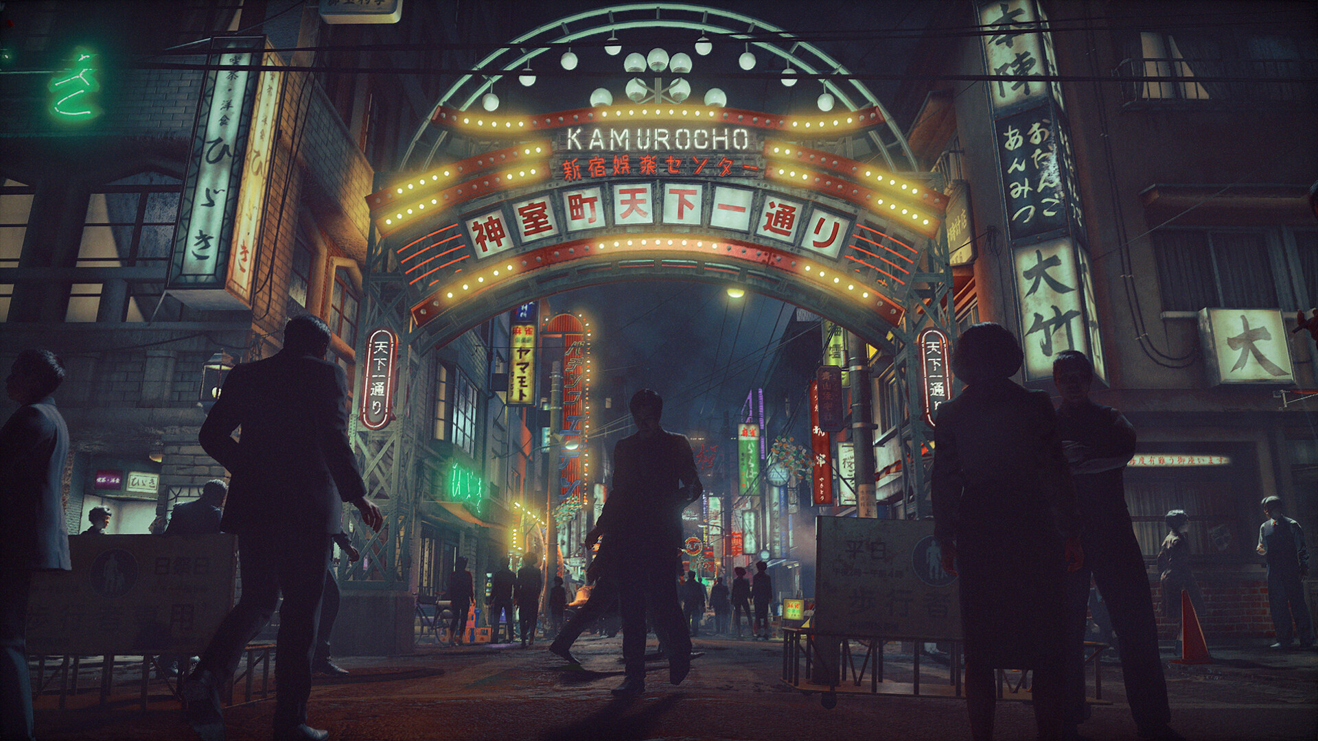 Des passants traversent l’entrée d’un quartier animé.